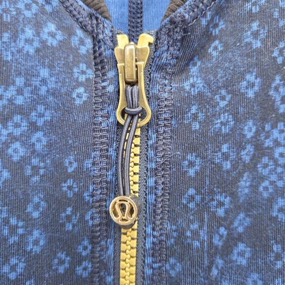 Lululemon H’Om Run Jacket Bomber Zip Women’s Size 8 Kanoko Twist Inkwell Blue - Picture 4 of 5